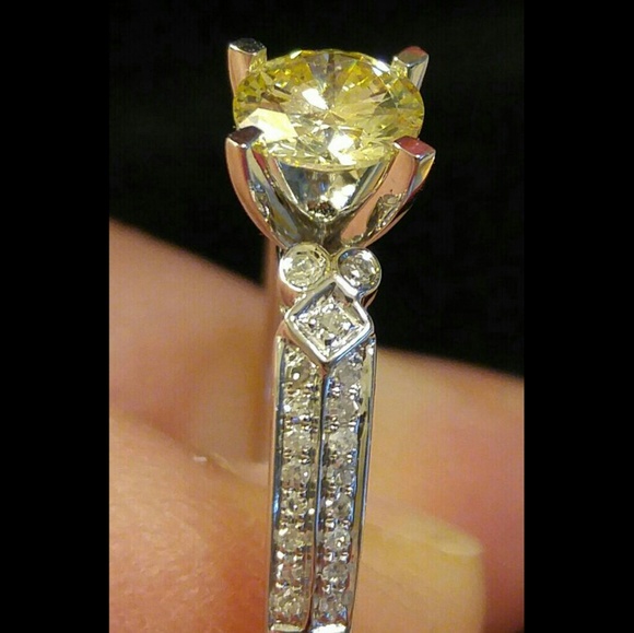 Meet your Posher, Laurissa - Picture 5 of 8